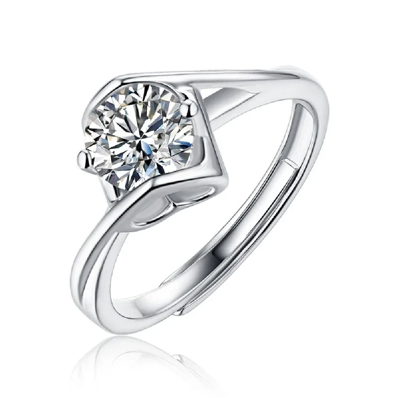 Polished 925 Sterling Silver Six-Prong Round Moissanite Ring - Angel's Kiss 1 ct
