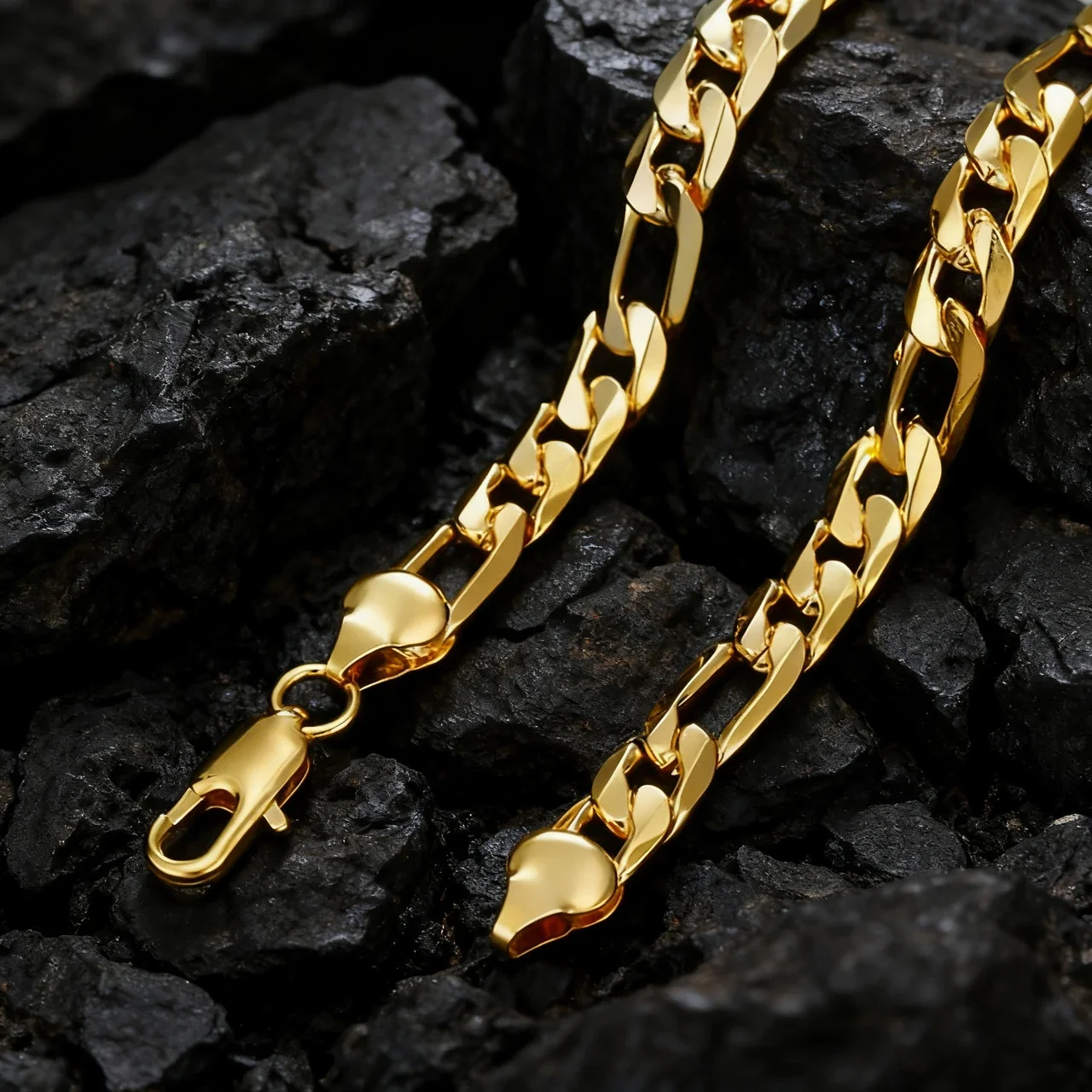 Bold Figaro Cuban Link Gold-Plated Stainless Steel Bracelet - Gold 3 mm