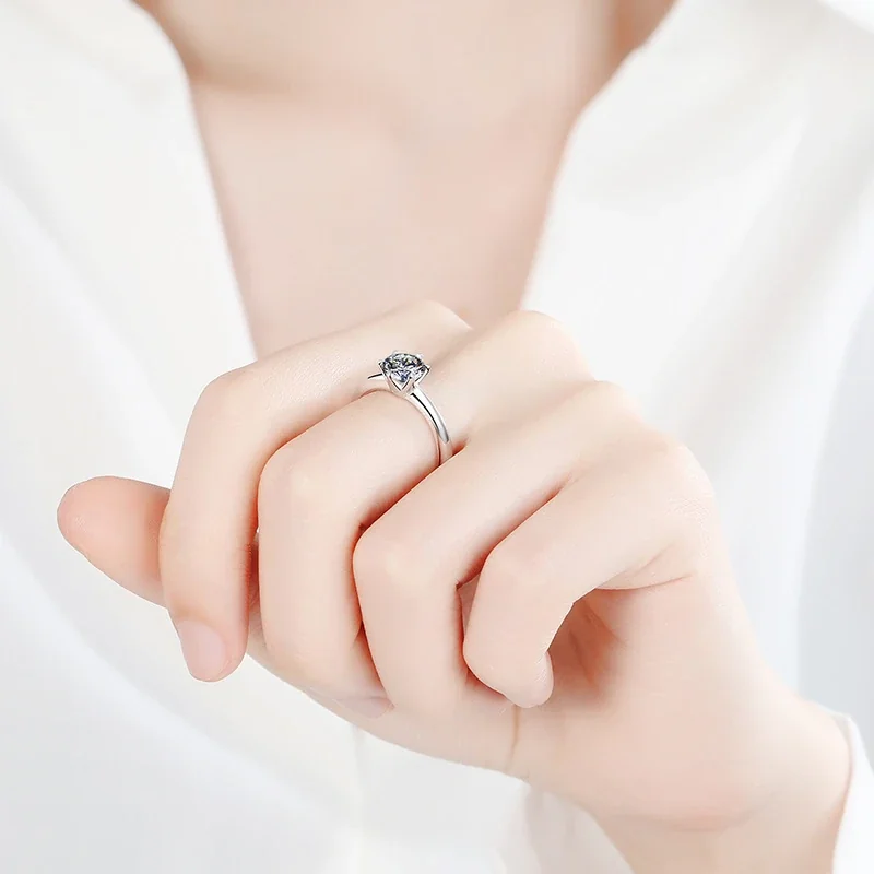 Refined Platinum-Plated Six-Prong Round 925 Sterling Silver Ring