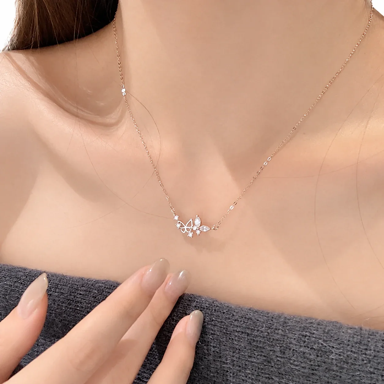 Whimsical 925 Sterling Silver Double Butterfly Clear Stone Necklace