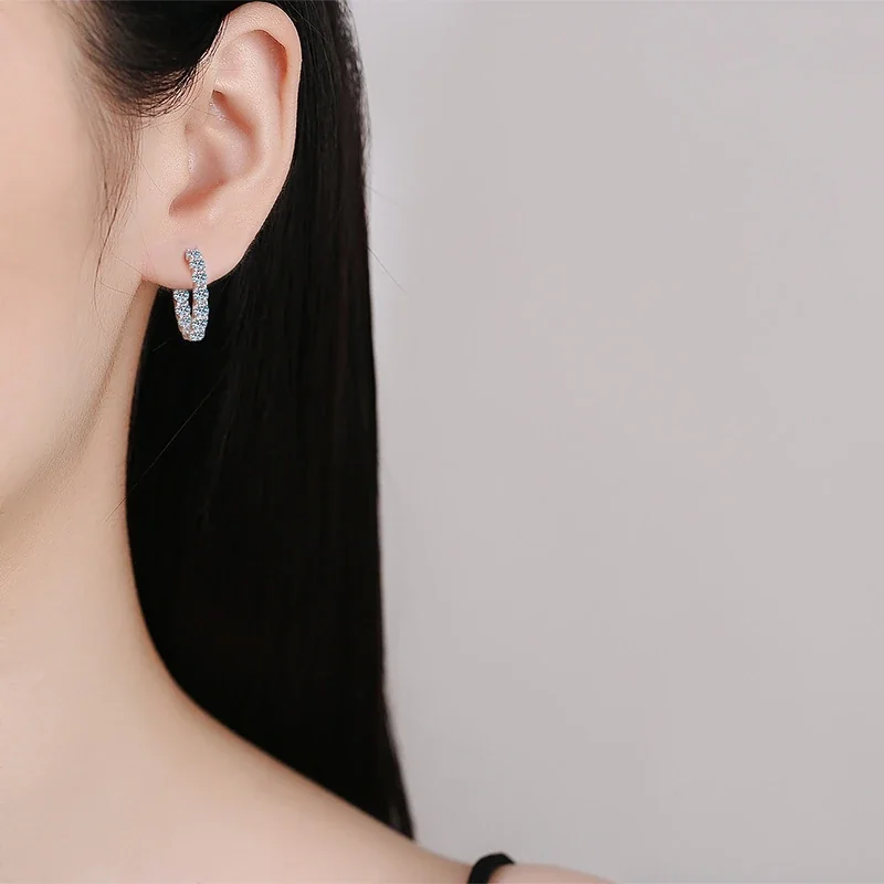 Scalloped 925 sterling silver Prong-Set Hoop Earrings