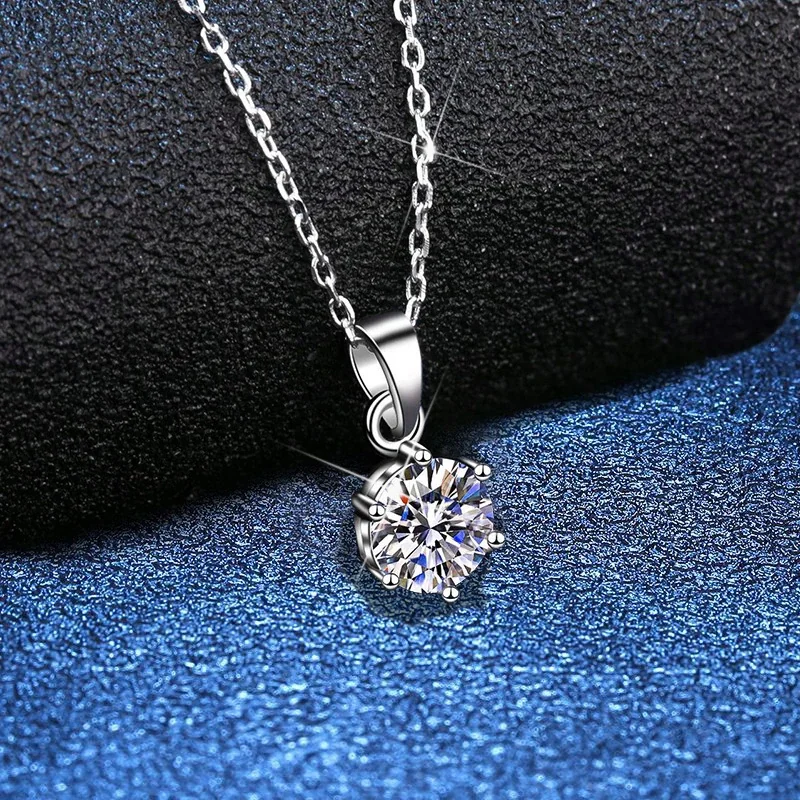 Delicate 925 Sterling Silver Six-Prong Round Pendant Necklace