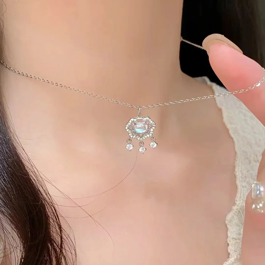 Ornate 925 Sterling Silver Lock Pendant Drop Necklace