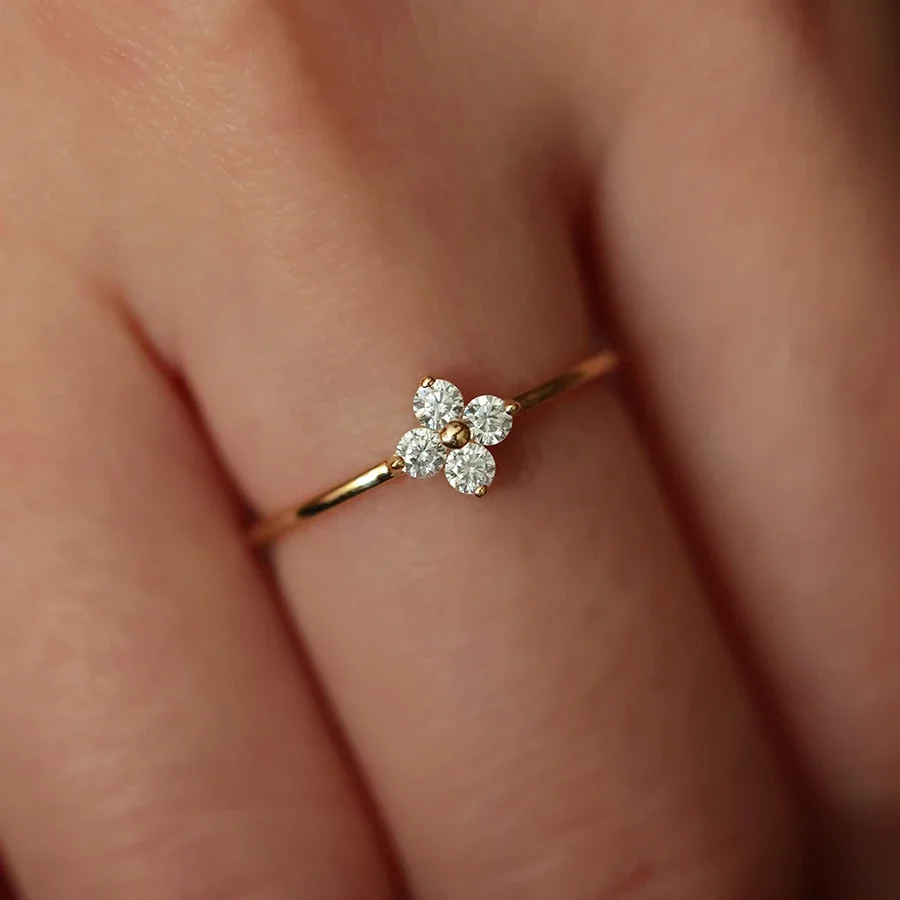 Delicate 925 Sterling Silver Four-Stone Flower Ring