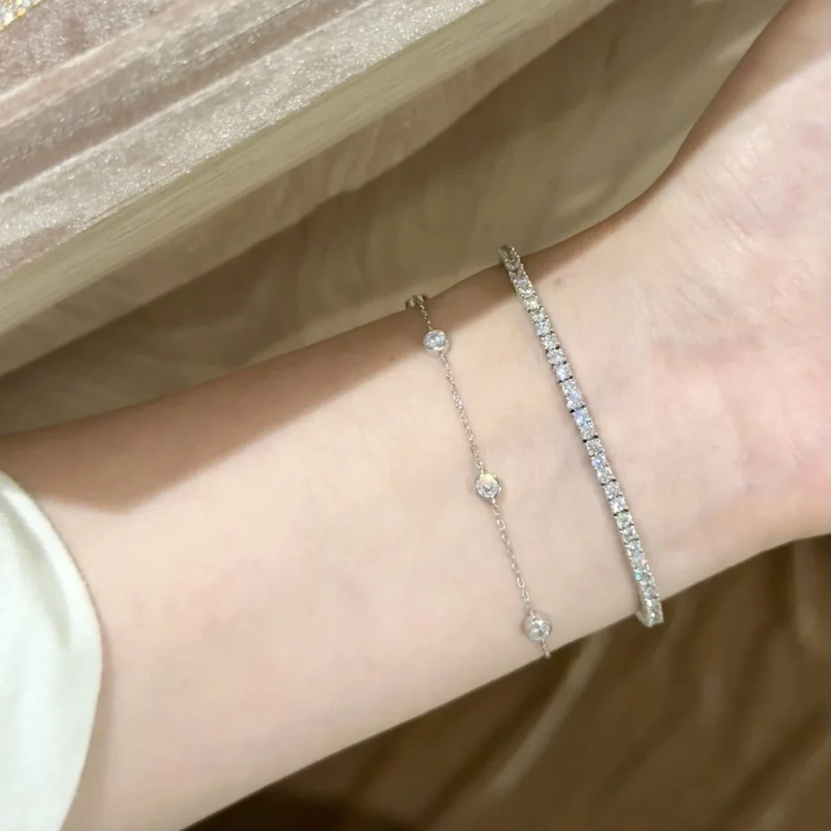 Delicate 925 Sterling Silver Five-Stone Chain Bracelet