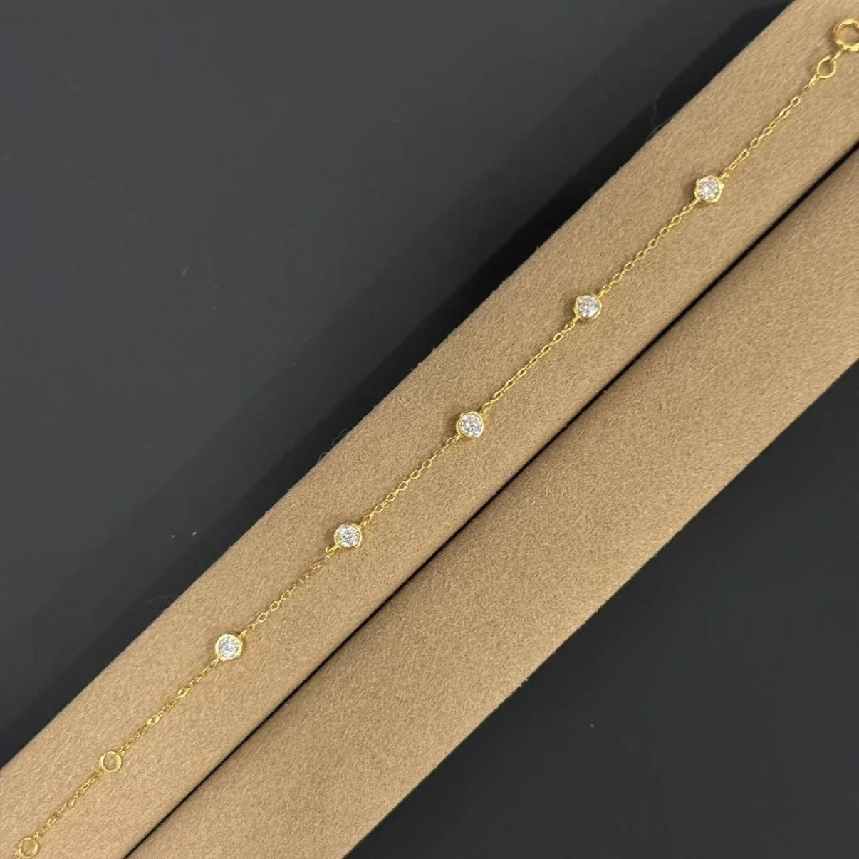 Delicate 925 Sterling Silver Five-Stone Chain Bracelet - Gold