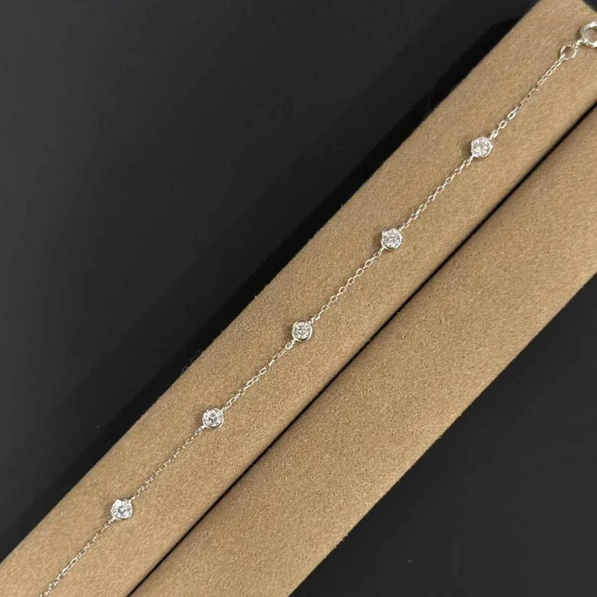 Delicate 925 Sterling Silver Five-Stone Chain Bracelet - Silver