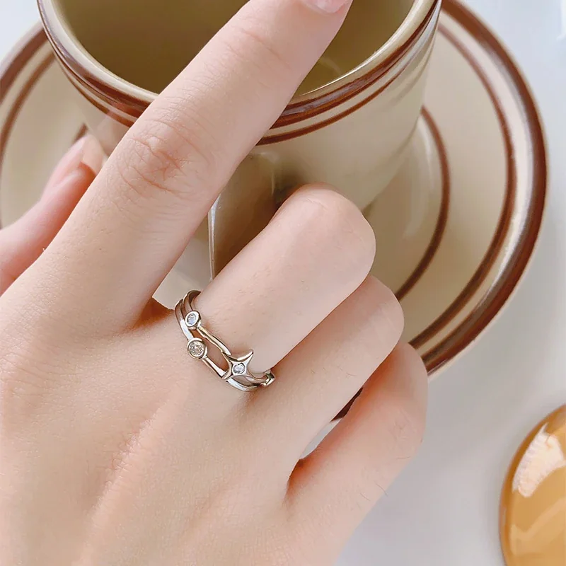 Luminous Silver-Plated Star Motif Split-Band Copper Ring