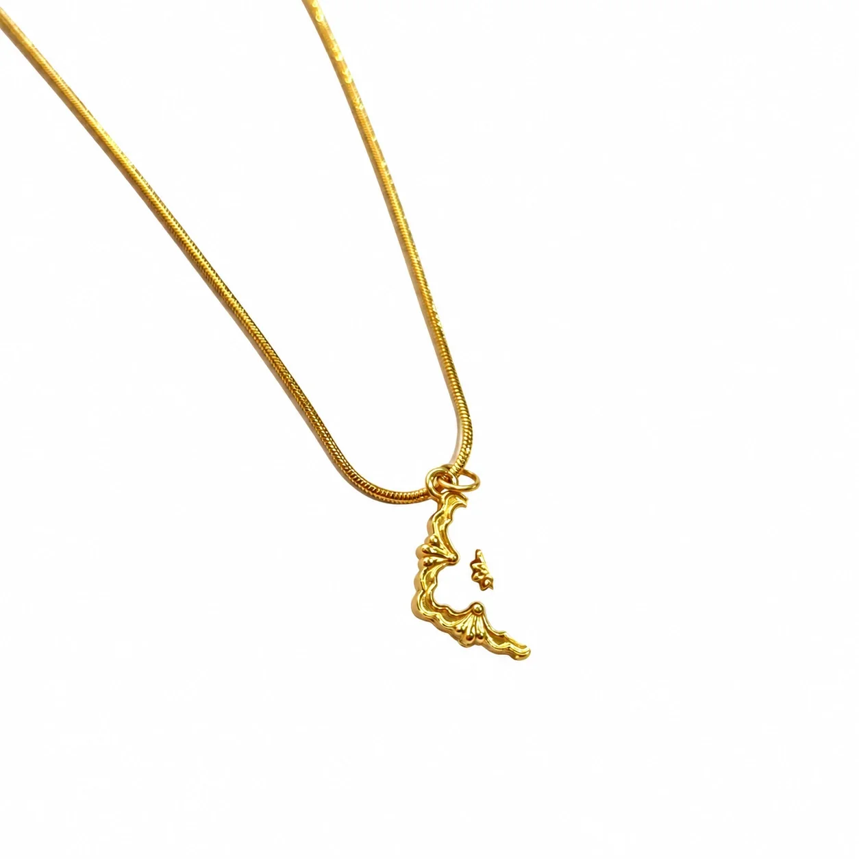Ornate Wavy Stainless Steel Snake Chain Pendant Necklace - Gold