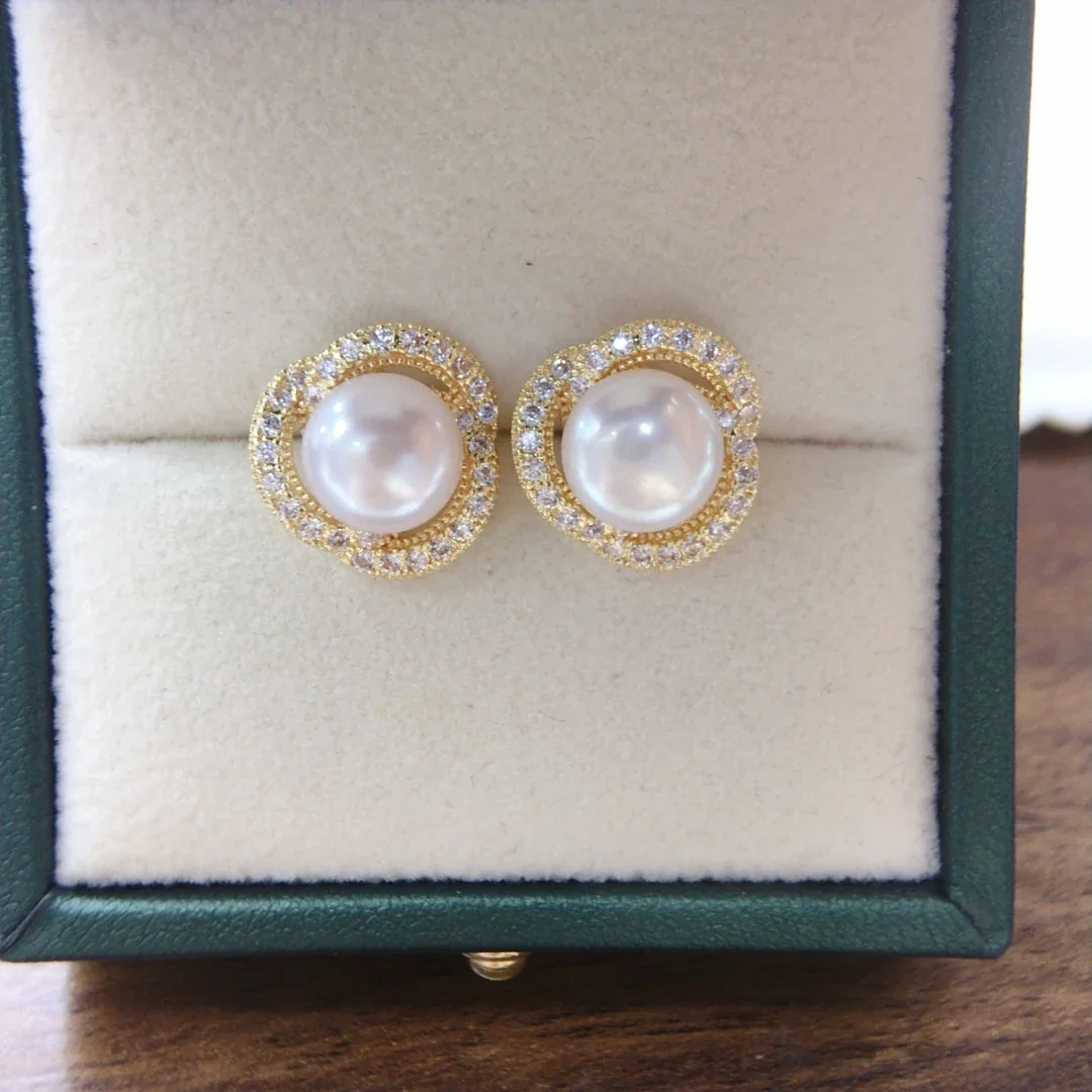 Open Nest Freshwater Pearl Beaded Pavé Stud Earrings - Gold