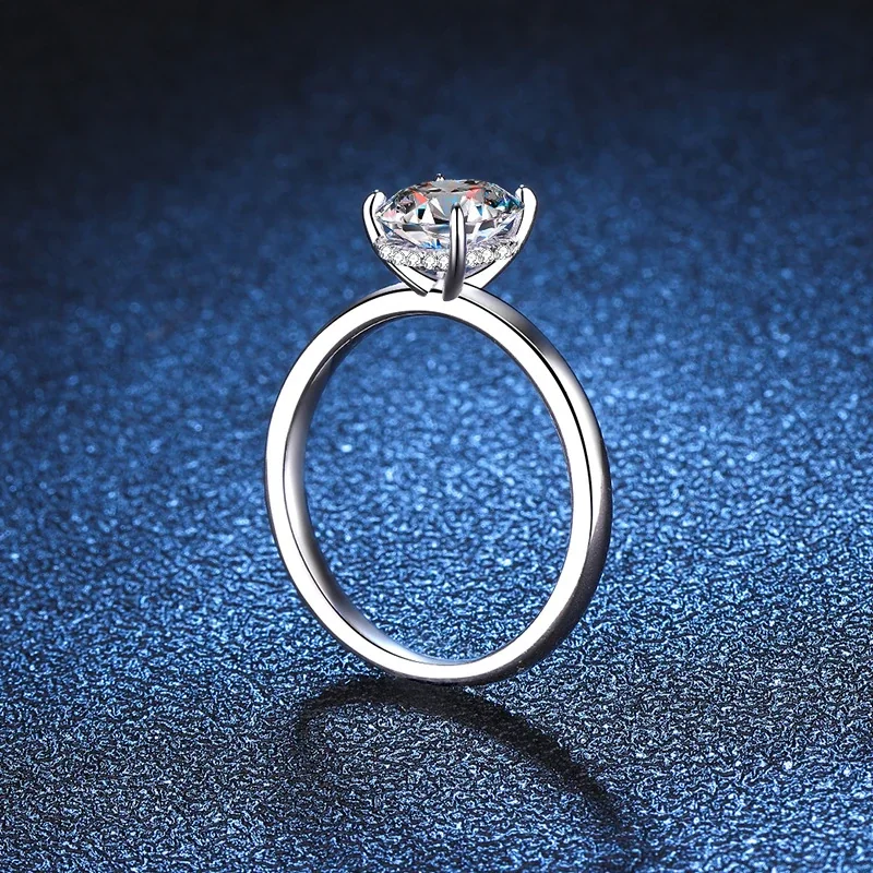 Refined Round Prong-Set Solitaire 925 Sterling Silver Ring