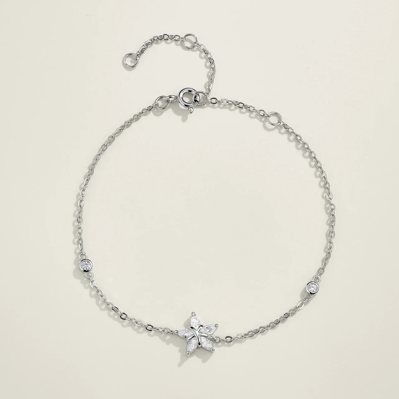 Radiant 925 Sterling Silver Star Charm Bezel Station Bracelet