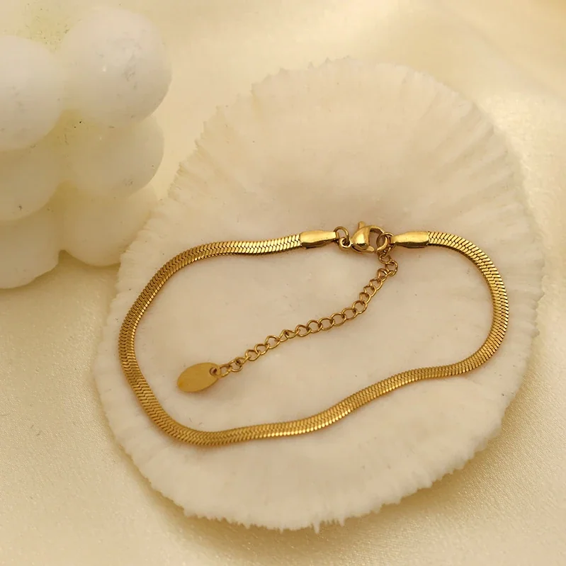 Sleek Gold-Plated Snake Chain Necklace Bracelet Set