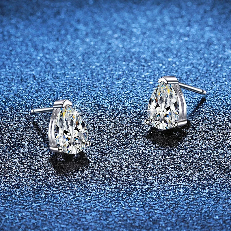 Polished Pear-Cut 925 Sterling Silver Three-Prong Stud Earrings