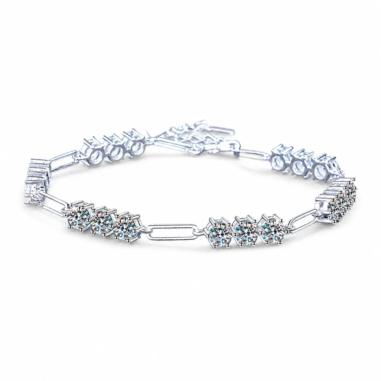 Luminous Paperclip Round Moissanite 925 Sterling Silver Bracelet