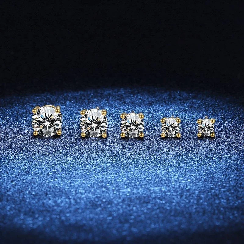 Refined Gold-Plated Four-Prong Round Moissanite Stud Earrings