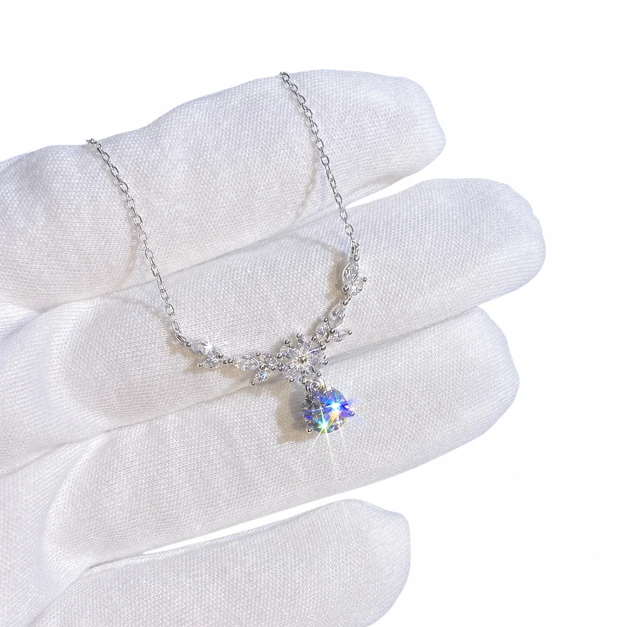 Floral 925 Sterling Silver Marquise Leaf Moissanite Necklace