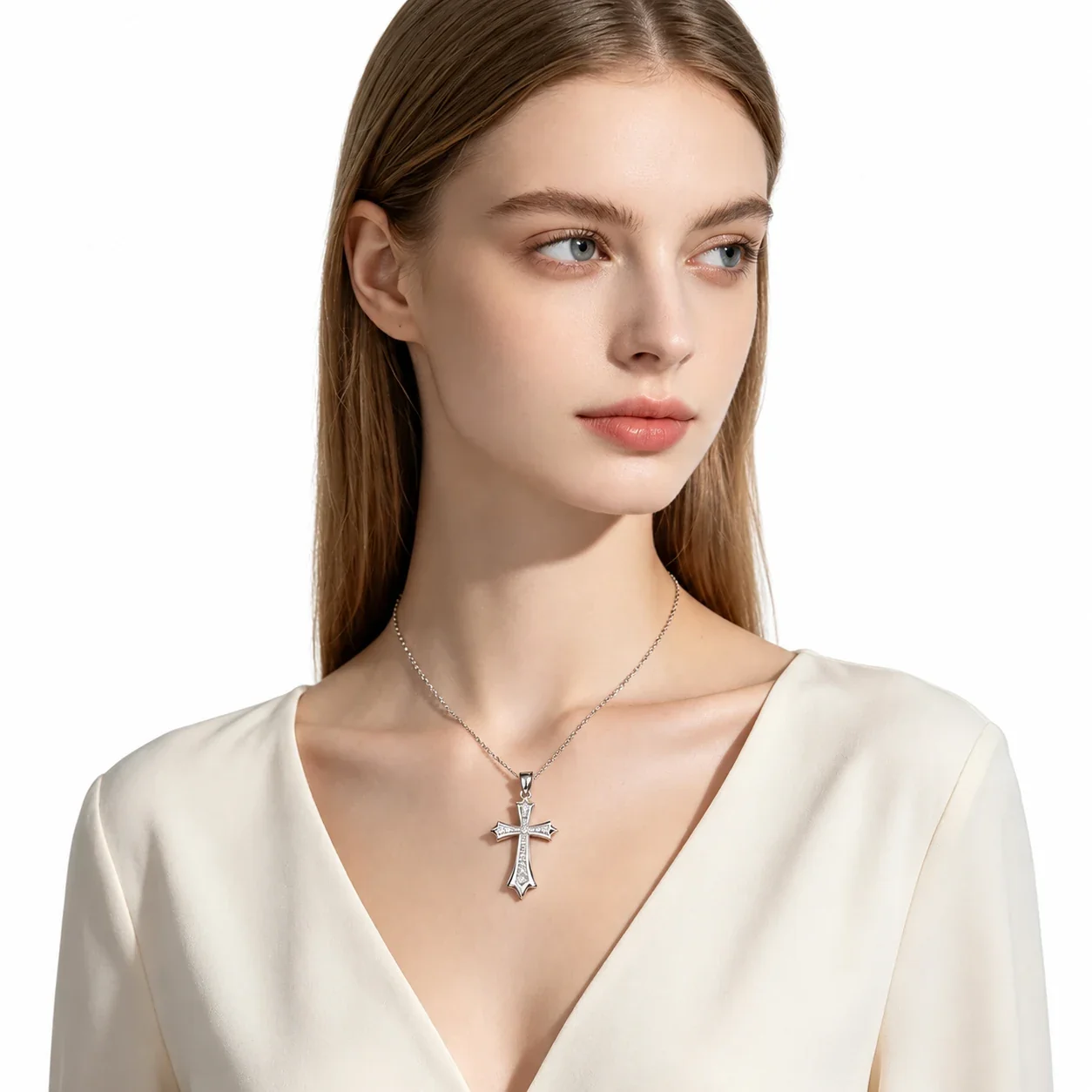 Ornate 925 Sterling Silver Pavé Pointed Cross Pendant