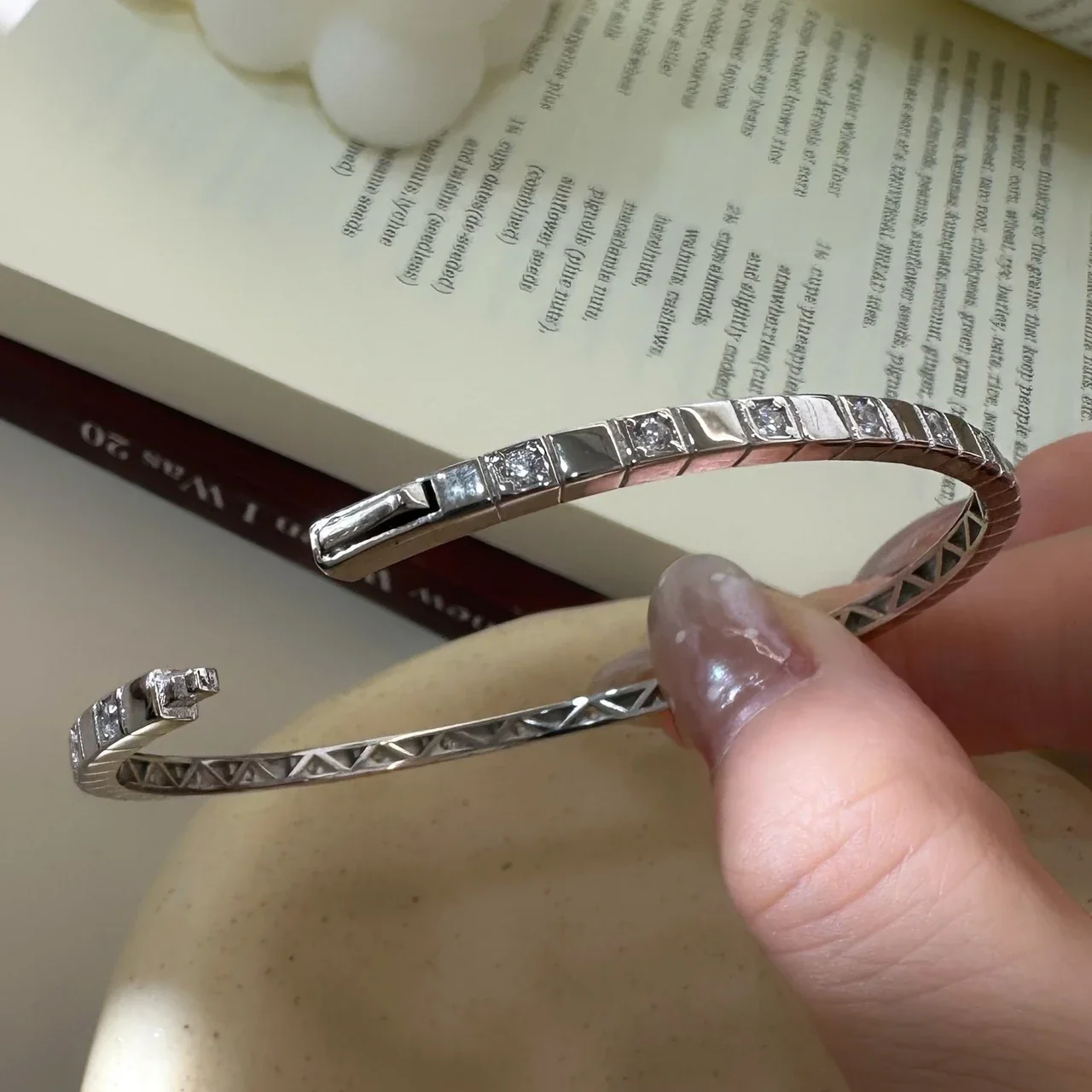 Geometric Open Square-Set Clear Stone 925 Sterling Silver Bangle