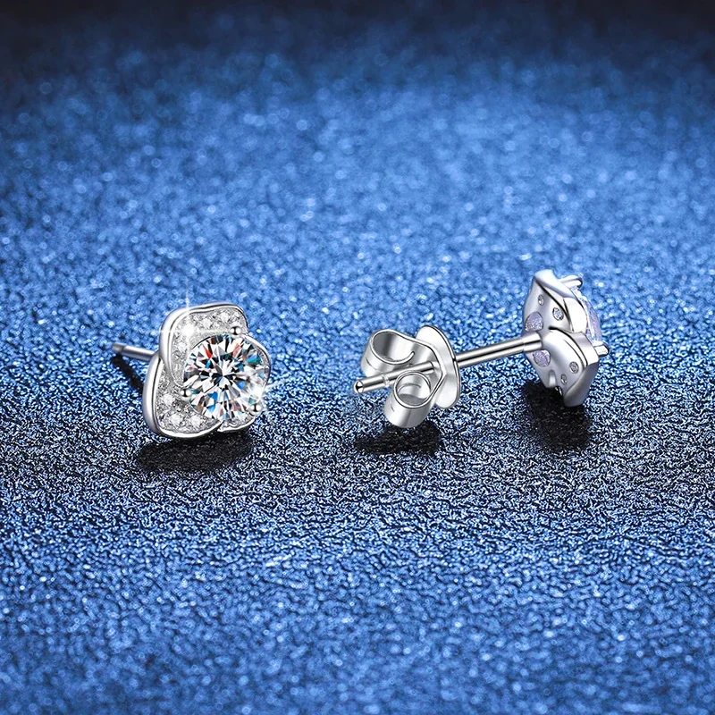 Camellia 925 Sterling Silver Round Moissanite Stud Earrings