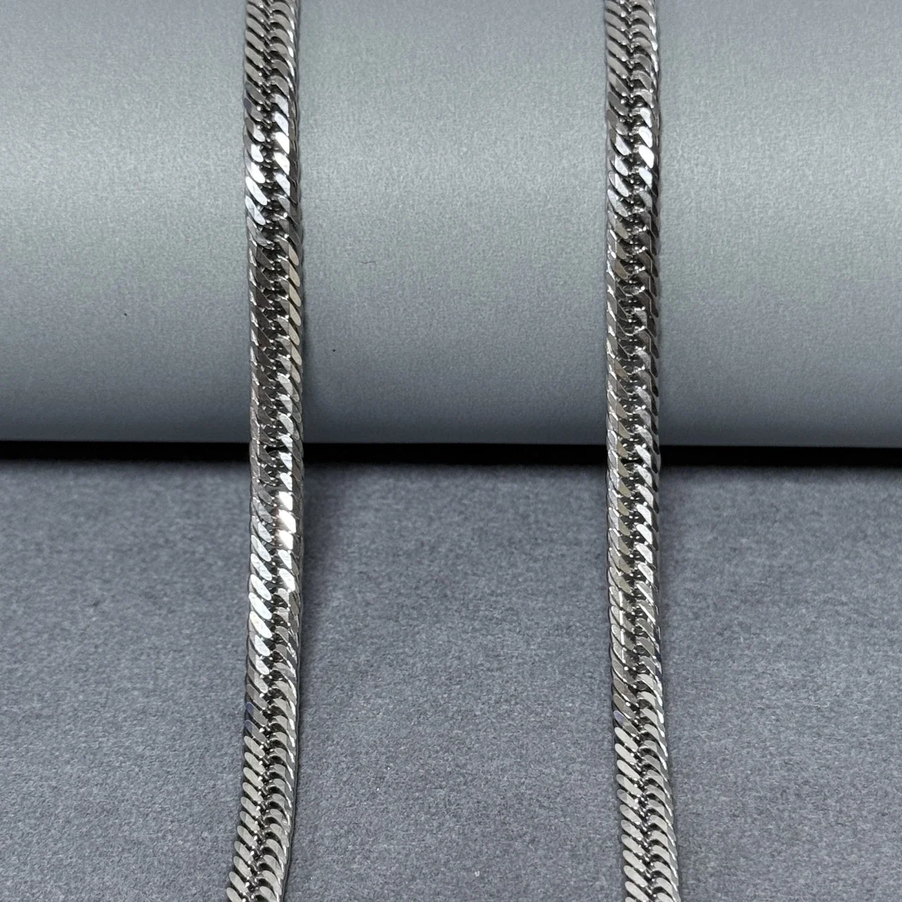 Diamond-Cut 925 Sterling Silver Cuban Chain Necklace - White Gold 5 mm