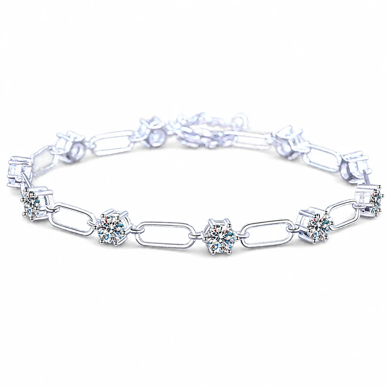 Delicate Polished Paperclip Round Moissanite Bracelet