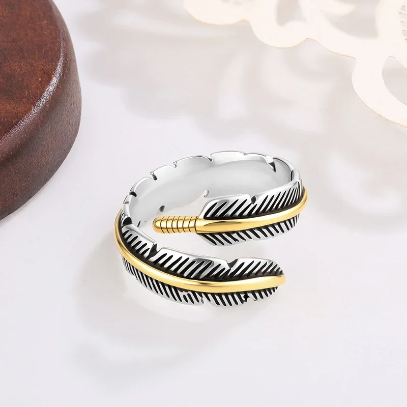 Vintage Two-Tone Feather Ribbed Open Copper Ring