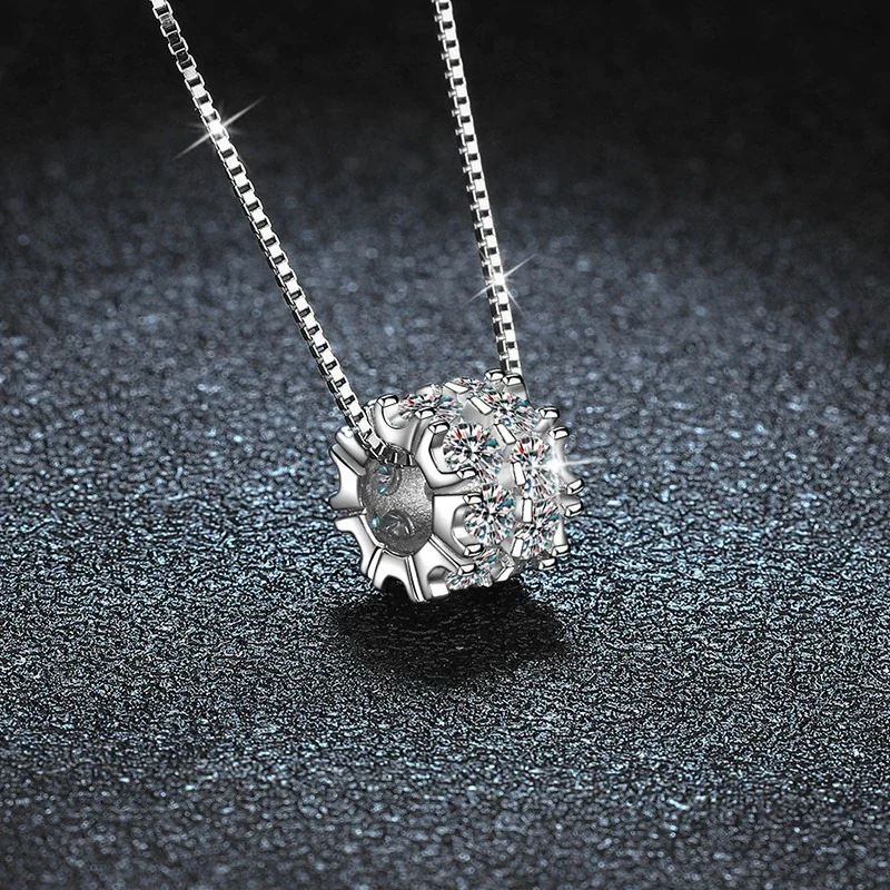 Radiant 925 Sterling Silver Six-Round-Stone Grid Necklace