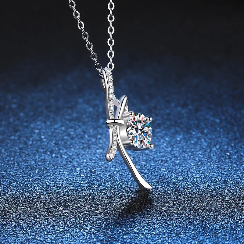 Ribbon Bow 925 Sterling Silver Pavé Loop Moissanite Necklace
