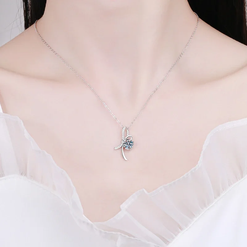 Ribbon Bow 925 Sterling Silver Pavé Loop Moissanite Necklace
