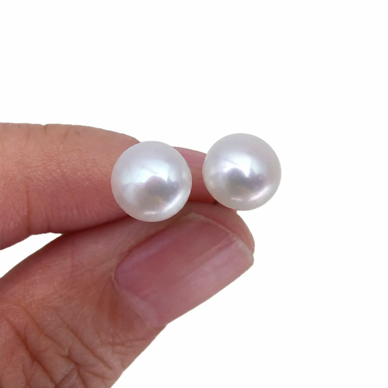 Lustrous Button Freshwater Pearl Post Stud Earrings