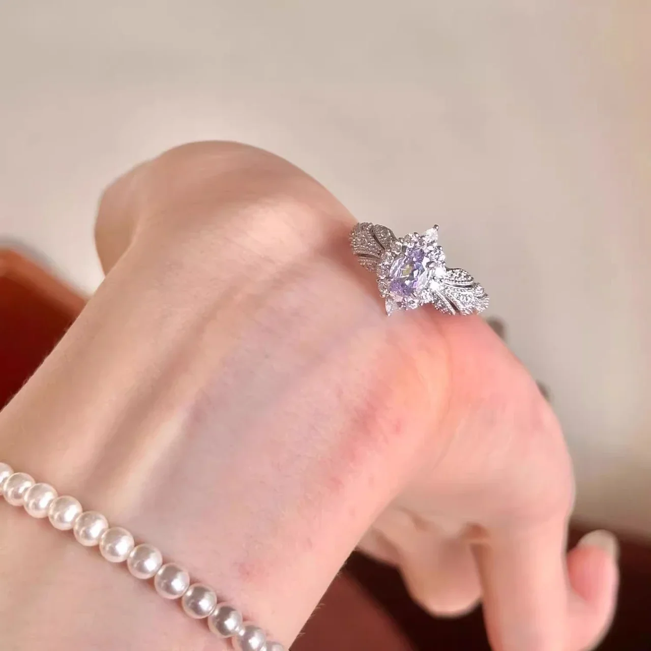 Ornate Silver-Plated Oval Lavender CZ Leaf Copper Ring