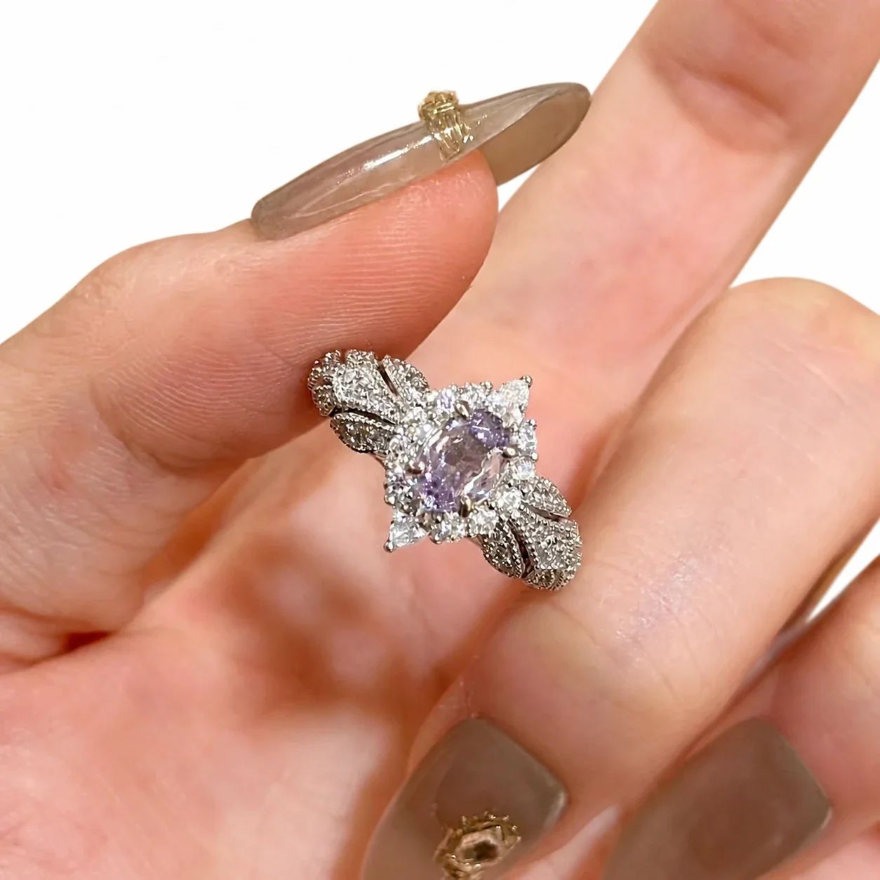 Ornate Silver-Plated Oval Lavender CZ Leaf Copper Ring