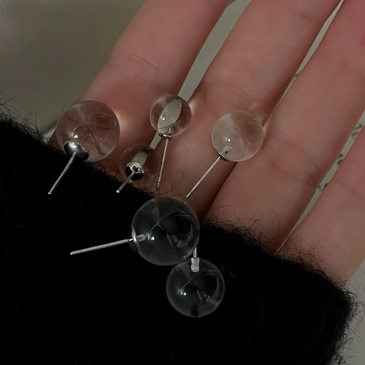 Luminous 925 Sterling Silver Round Crystal Stud Earrings