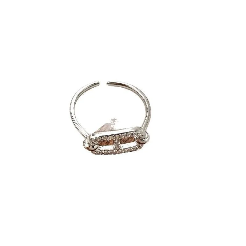 Sleek 925 Sterling Silver Pavé Link Open Ring