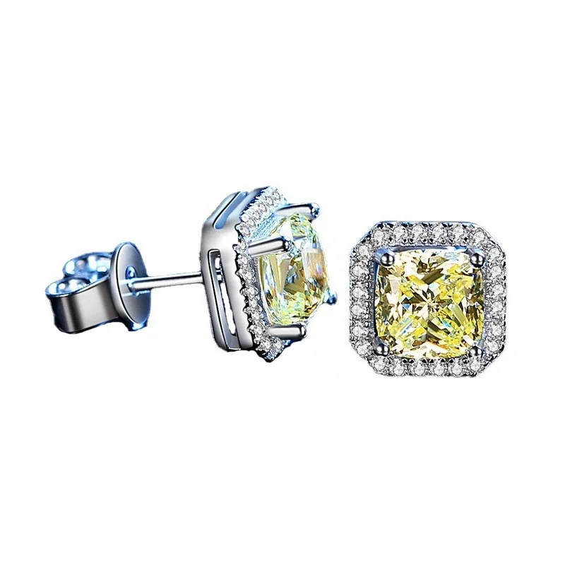 Boucles d'oreilles puces halo taille radiant à quatre griffes en argent 925