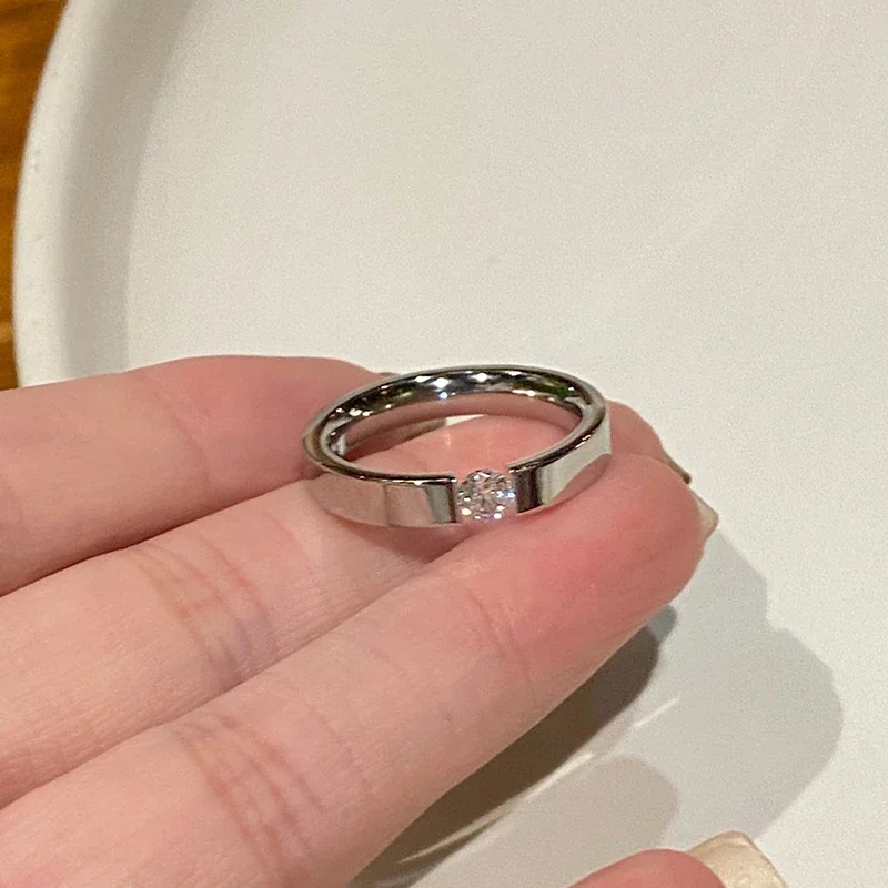 Minimalist Stainless Steel Open-Gap Round Stone Ring