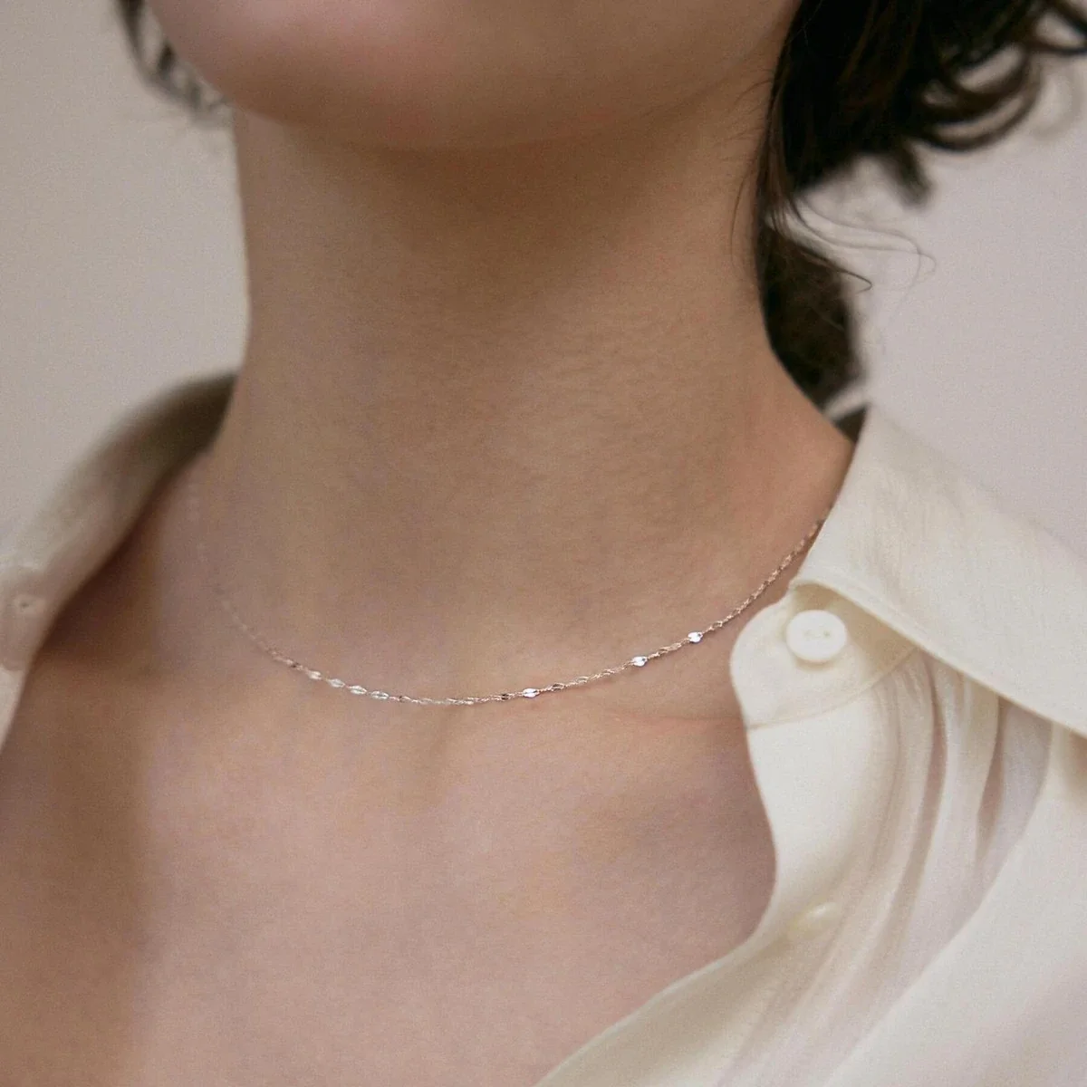 Delicate 925 Sterling Silver Faceted Station Chain Necklace