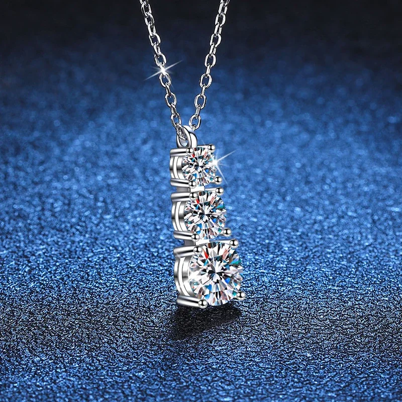 Graduated 925 Sterling Silver Three-Stone Moissanite Necklace
