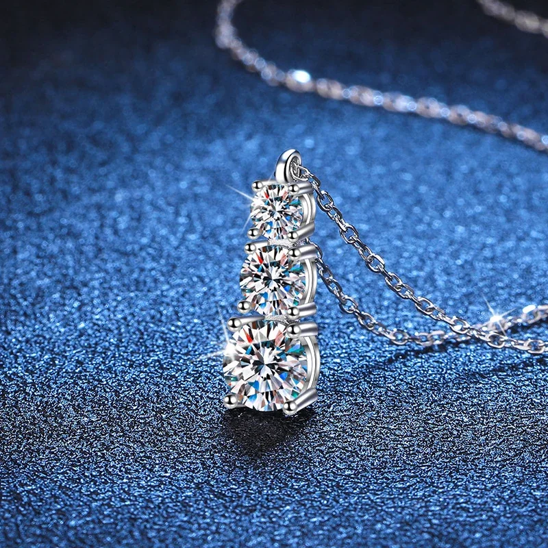 Graduated 925 Sterling Silver Three-Stone Moissanite Necklace
