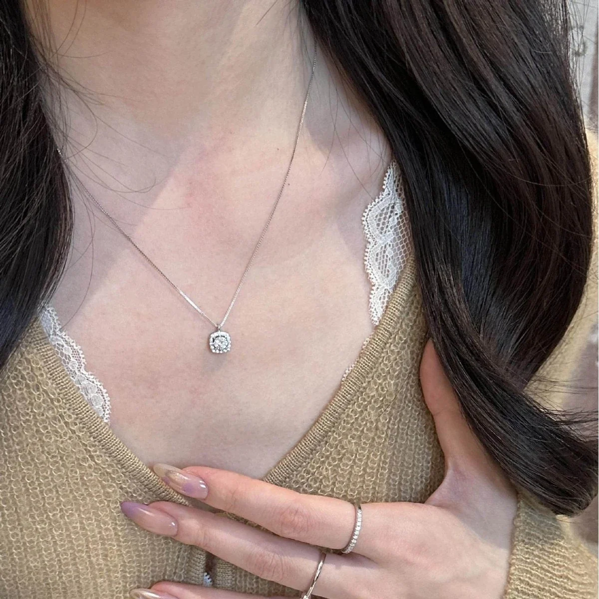 Polished Cushion Halo 925 Sterling Silver Box Chain Necklace