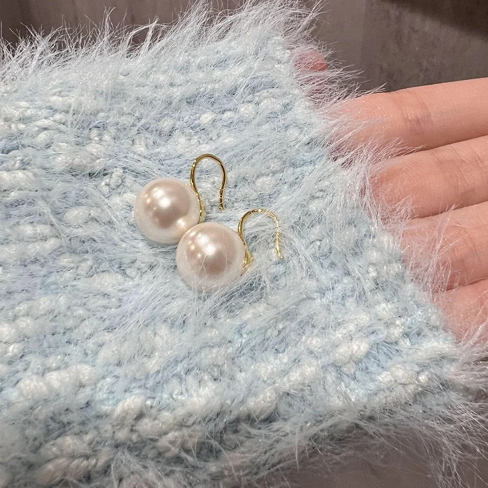 Lustrous Round Pearl Hook 925 Sterling Silver Drop Earrings - Gold 12 mm Pearl