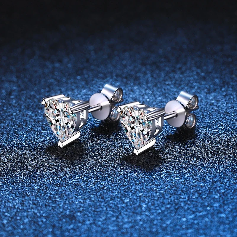Heart-Cut Prong-Set 925 Sterling Silver Stud Earrings
