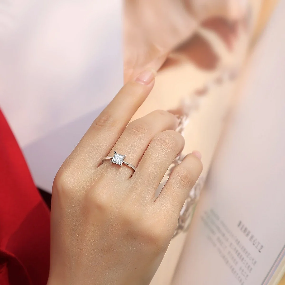 Refined 925 Sterling Silver Princess-Cut Four-Prong Ring