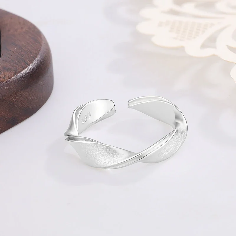 Fluid Silver-Plated Brushed Twist Open Copper Ring