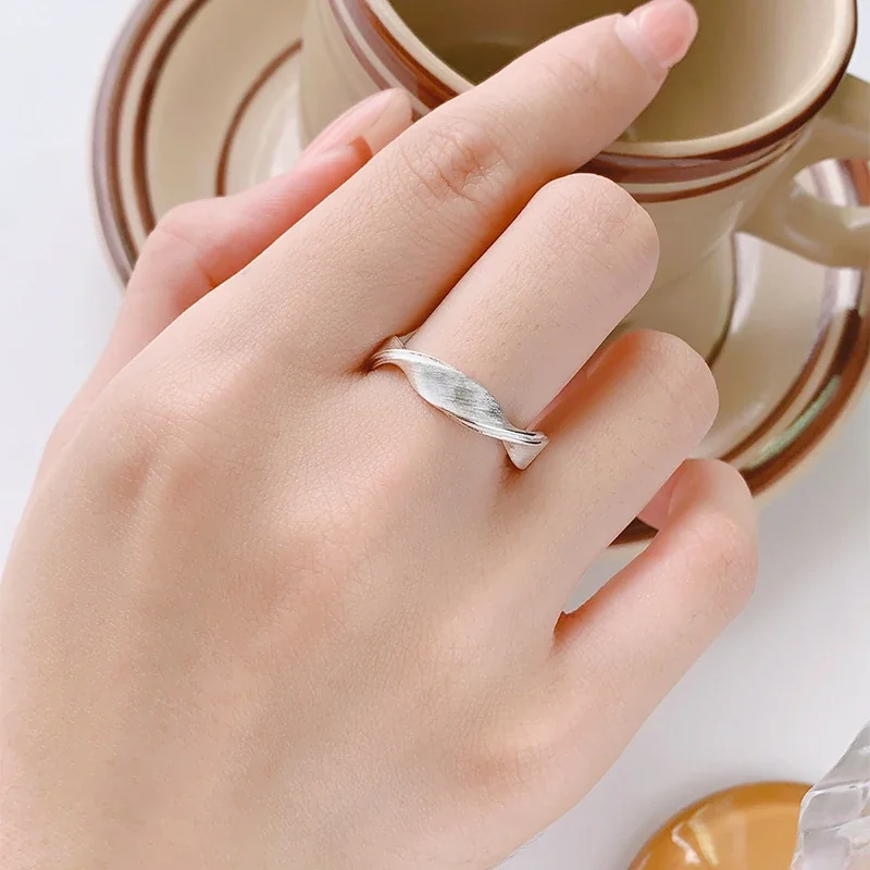 Fluid Silver-Plated Brushed Twist Open Copper Ring