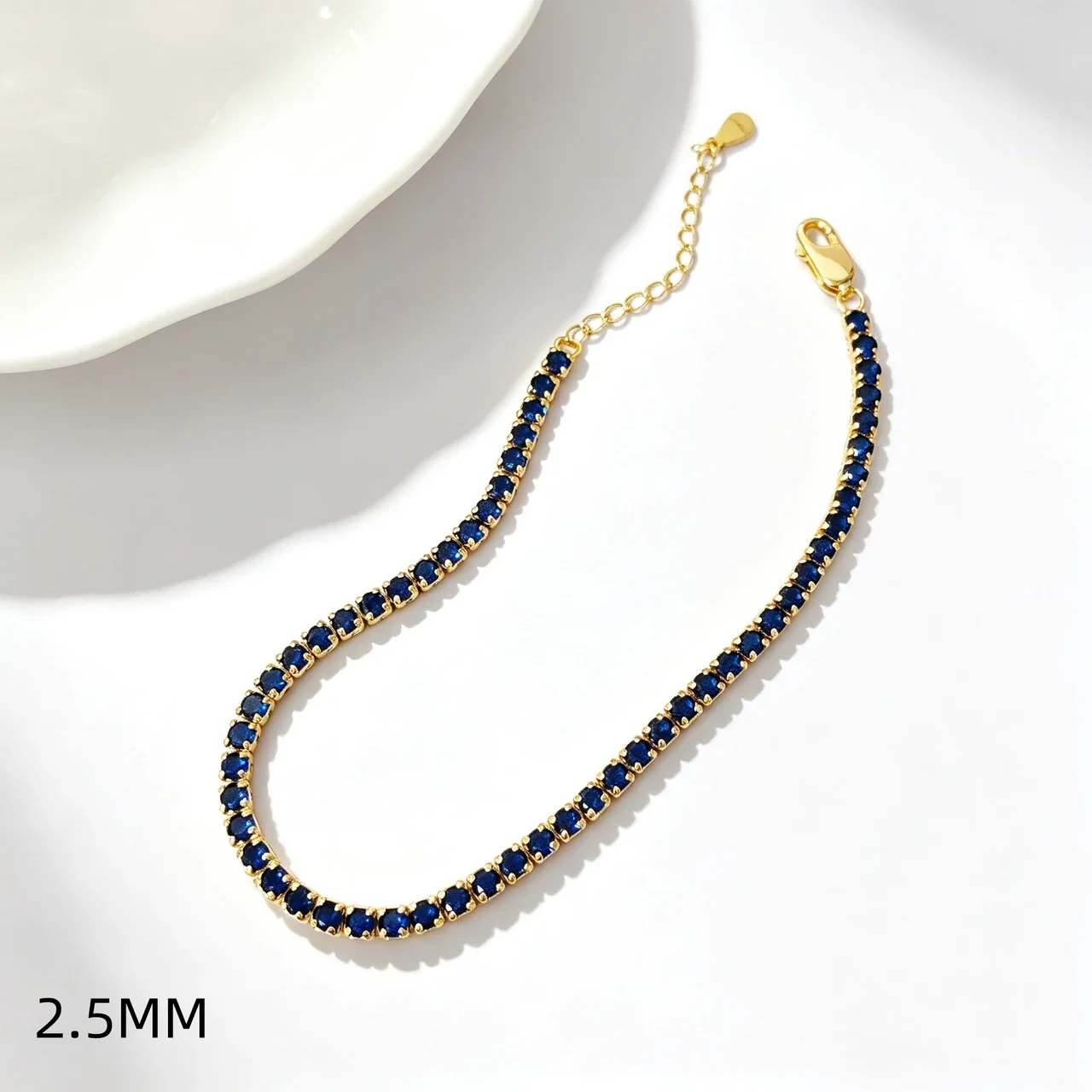 Vibrant 925 Sterling Silver Round Prong-Set Tennis Bracelet - 2.5 mm Deep Blue Cubic Zirconia Gold