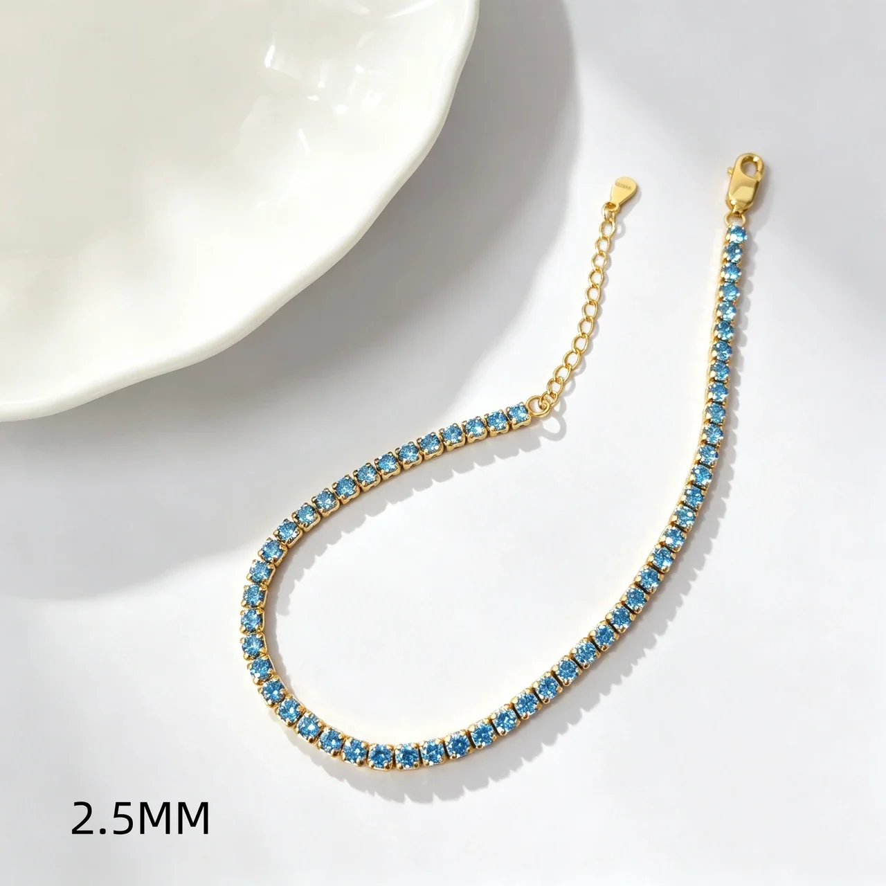 Vibrant 925 Sterling Silver Round Prong-Set Tennis Bracelet - 2.5 mm Aqua Blue Cubic Zirconia Gold