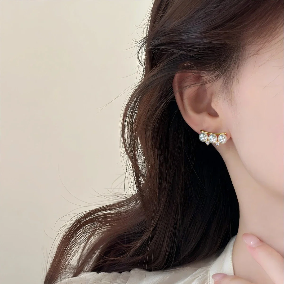 Curved Triple-Pearl Freshwater Pearl Bar Stud Earrings