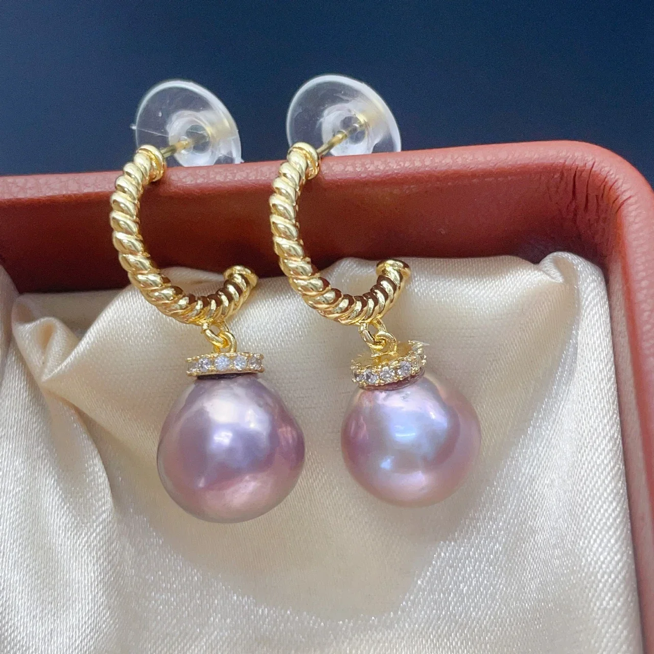 Twisted Gold-Plated Hoop Baroque Freshwater Pearl Drop Earrings - Purple